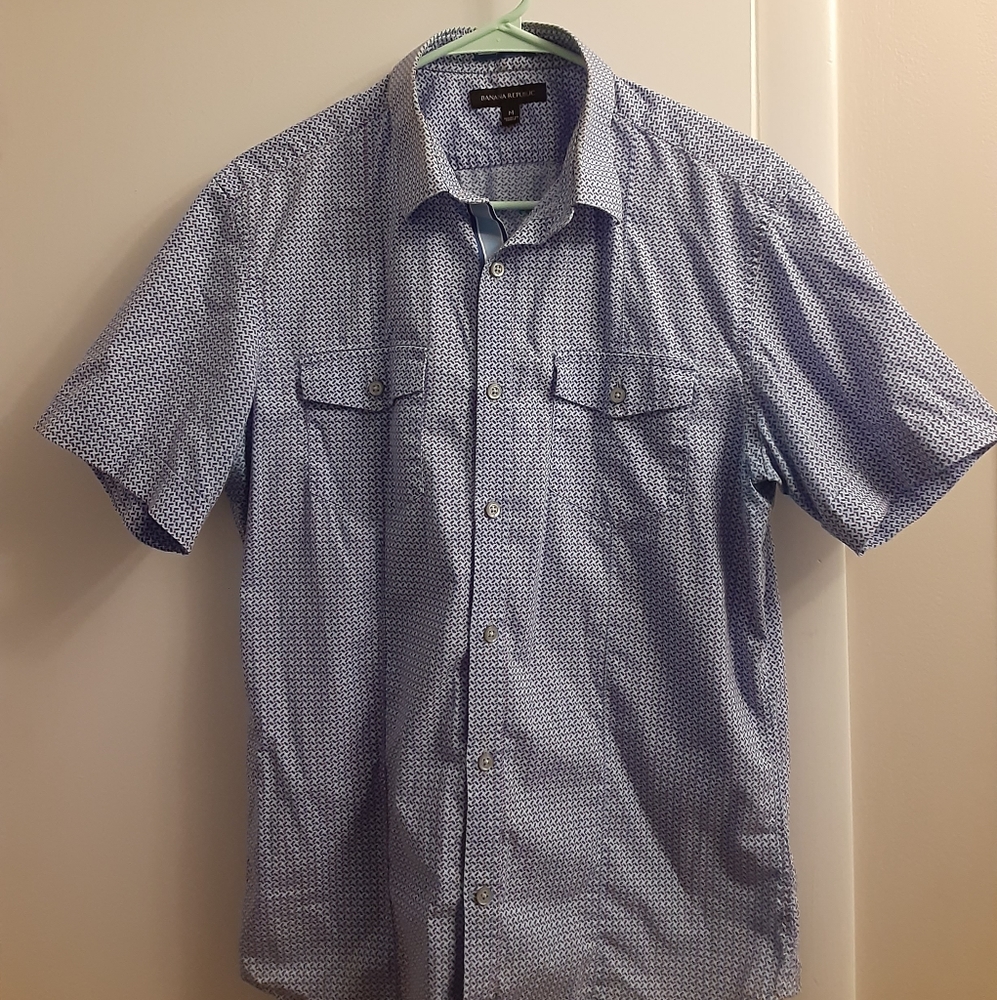 Mens banana republic medium shirt